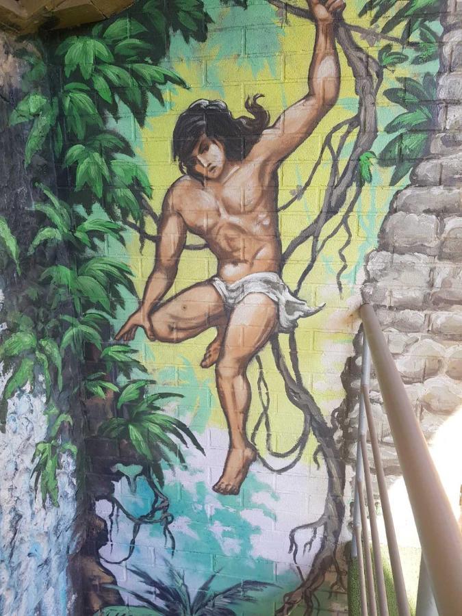 Jungle - Дом-Сказка У Моря Odessa Esterno foto