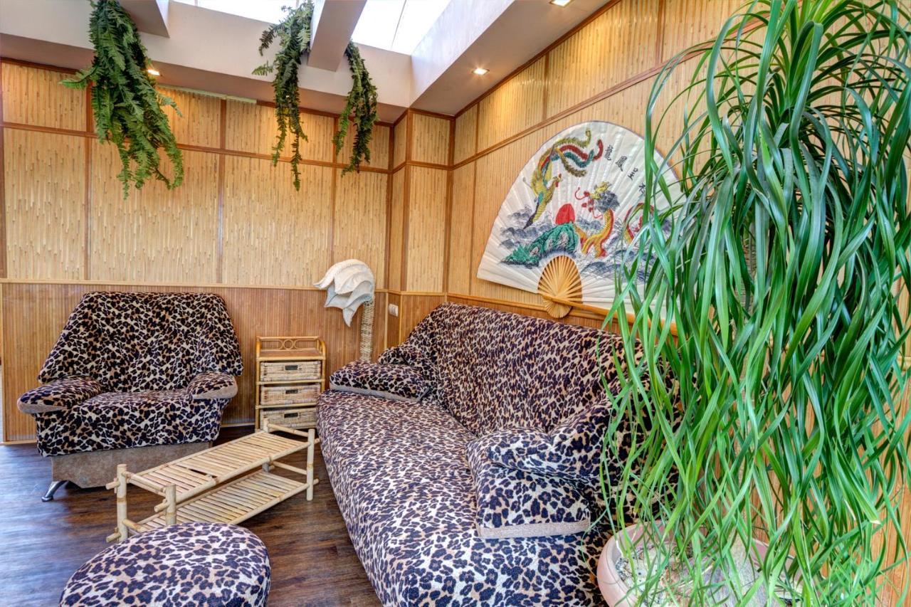 Jungle - Дом-Сказка У Моря Odessa Esterno foto