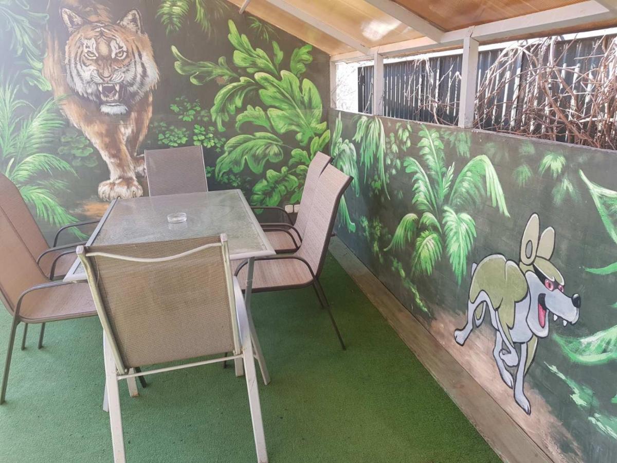 Jungle - Дом-Сказка У Моря Odessa Esterno foto