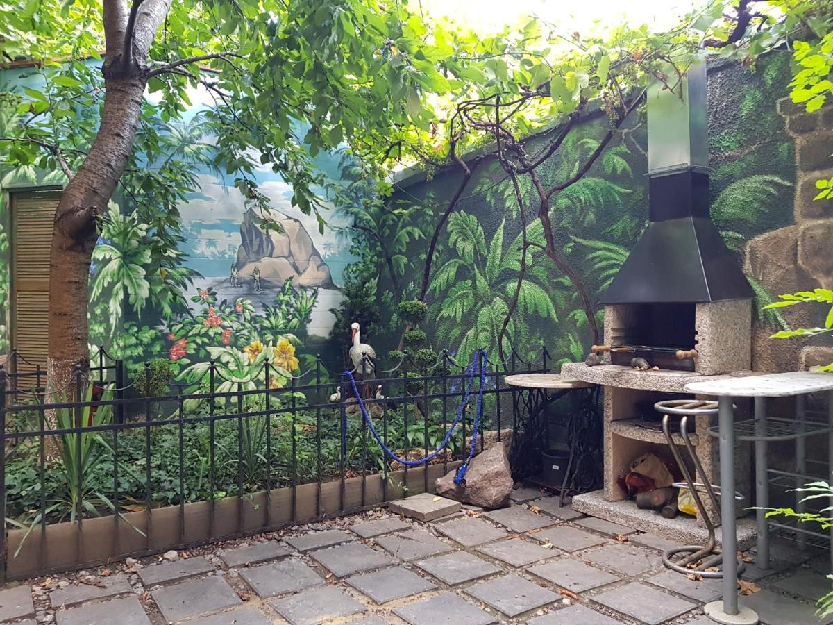 Jungle - Дом-Сказка У Моря Odessa Esterno foto